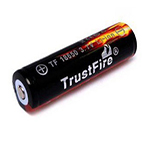 Trustfire Batteri 18650 3000mAh 3.7V Li-ion med knap øverst og PCB