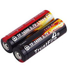 Trustfire TF 14500 900mAh 3.7V genopladeligt batteri med knap øverst og PCB