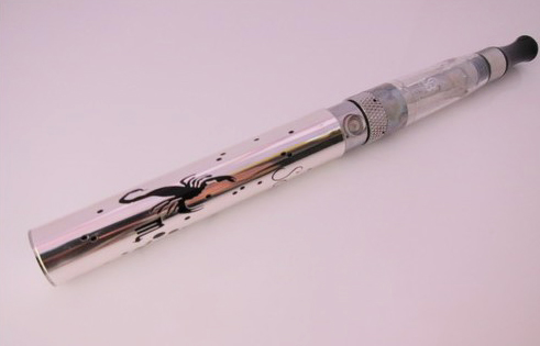 еГо-З (Зодиац) електронска цигарета 1100мАх + ЦЕ5 Саилебао Цлеаромизер + 10мл е-течност бонуса