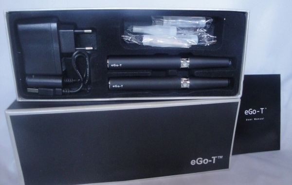 Kit eGo-T cu baterii de 1100 mah